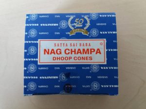 Cono de Incienso Nag Champa (12 cajitas)