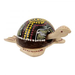 Tortuga de madera con cabeza oscilante