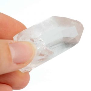 Gema de Cristal de Roca brasileño en bruto de 3 a 5 cm